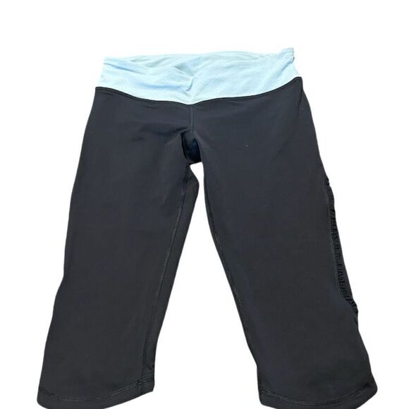 Lululemon Women's Cropped Yoga Pants Gray Size 8 Stretch Activewear - Picture 1 of 9
